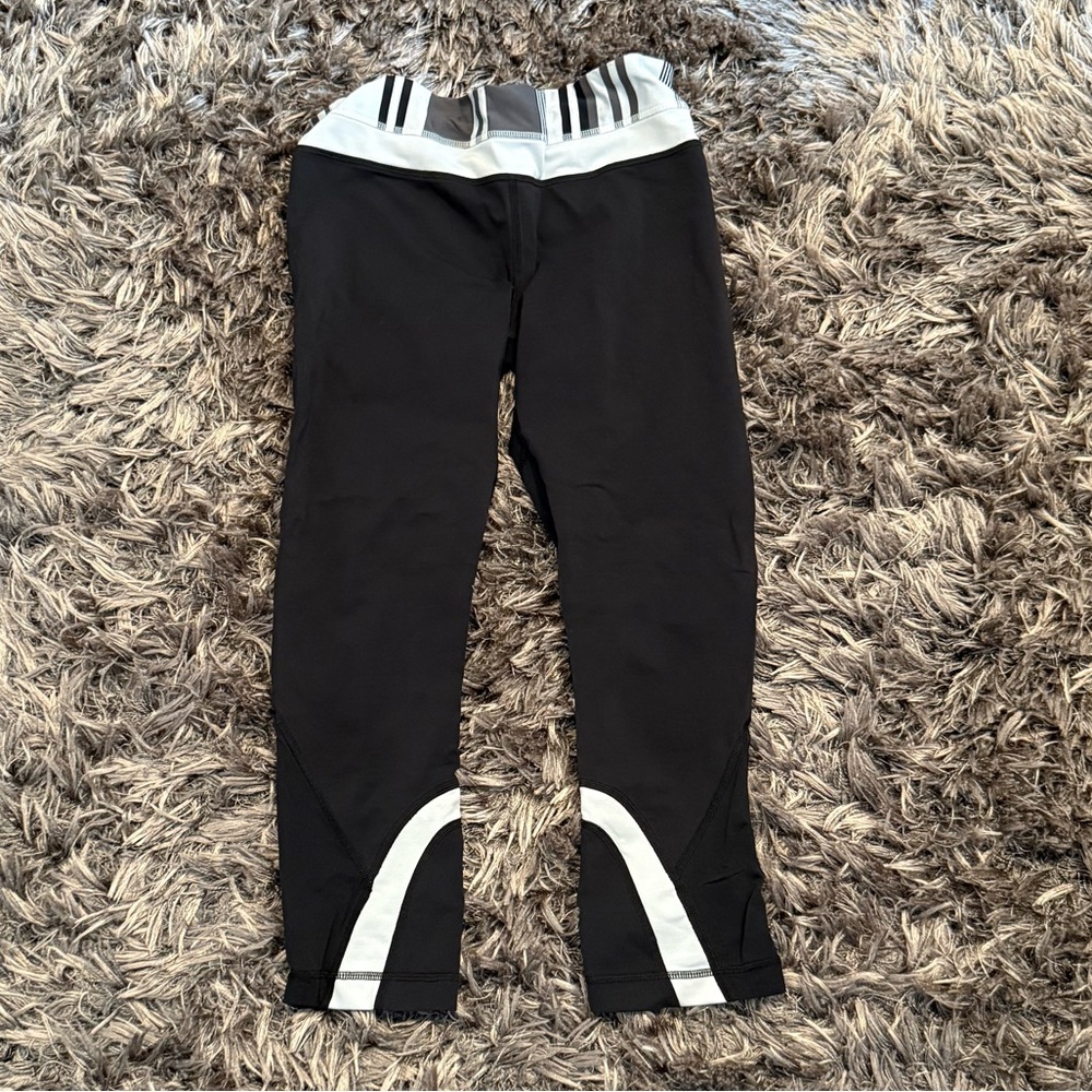 Lululemon Athletica Black and White Leggings